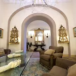 Casa Raiola Luxury & Bed & Breakfast 4*