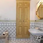 Casa Raiola Luxury & Bed & Breakfast 4*