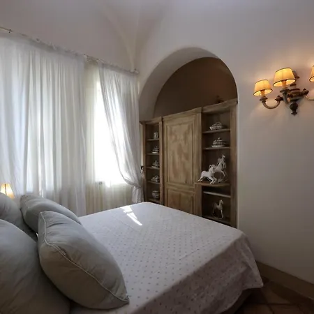 Bed & Breakfast Casa Raiola Luxury & *