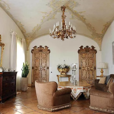 Casa Raiola Luxury & 4*