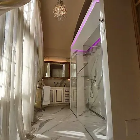 Casa Raiola Luxury & Bed & Breakfast 4*
