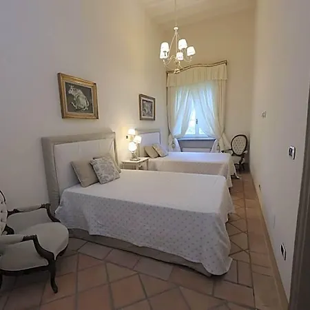 Casa Raiola Luxury & Bed & Breakfast