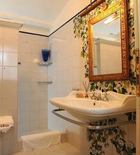 Casa Raiola Luxury & 4*